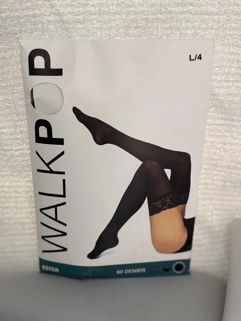WalkPop Ester Black Lace Top Thigh High Stockings